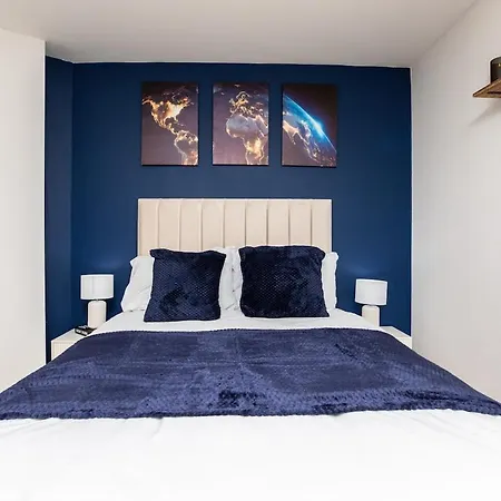 Διαμέρισμα Riverside 2 Bed Private Terrace Sleeps 5